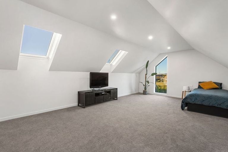 Photo of property in 11 Classiebawn Lane, Prebbleton, Christchurch, 7676