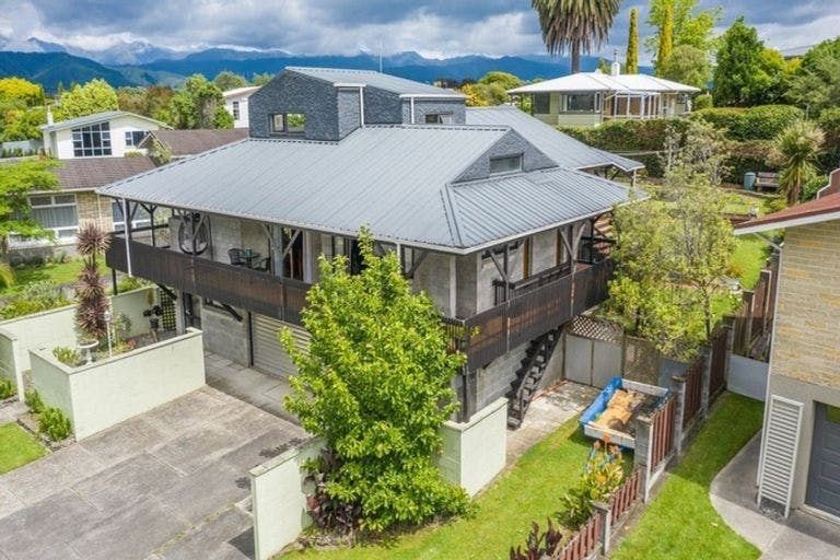 Photo of property in 14 Kennedy Drive, Levin, 5510