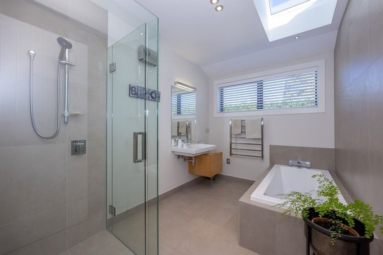 Photo of property in 66a Golf Course Road, Wanaka, 9305