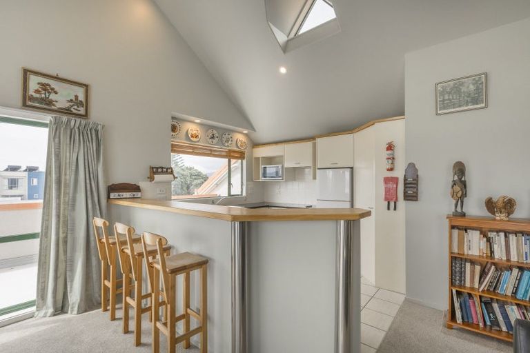 Photo of property in 3b/25 Maclean Street, Paraparaumu Beach, Paraparaumu, 5032