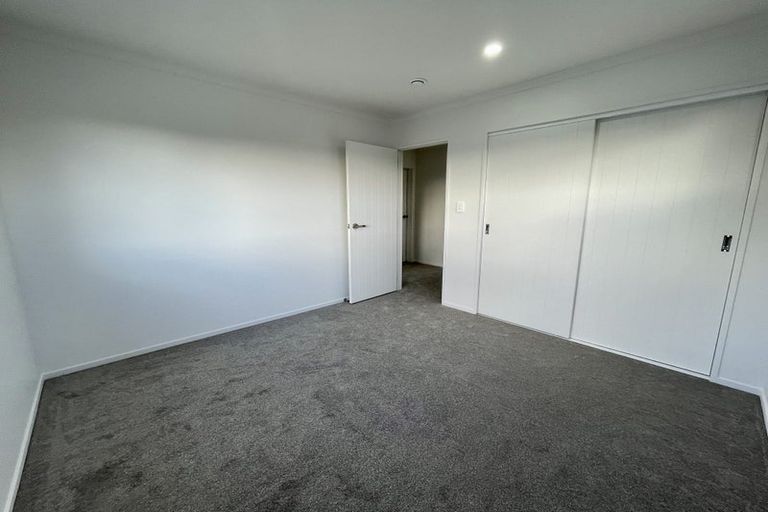 Photo of property in 65c Manuroa Road, Takanini, 2112