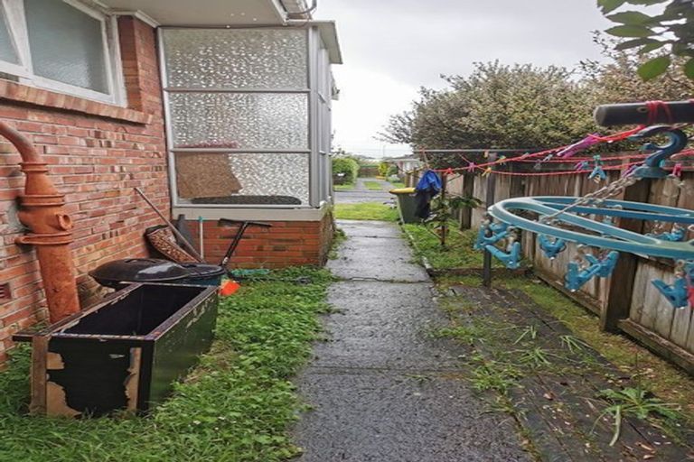 Photo of property in 1/7 Evelyn Place, Hillcrest, Auckland, 0627