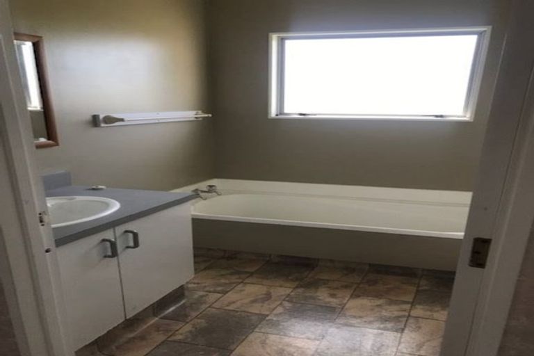 Photo of property in 44b Meander Drive, Welcome Bay, Tauranga, 3112