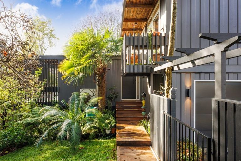 Photo of property in 161 Victoria Avenue, Hokowhitu, Palmerston North, 4410