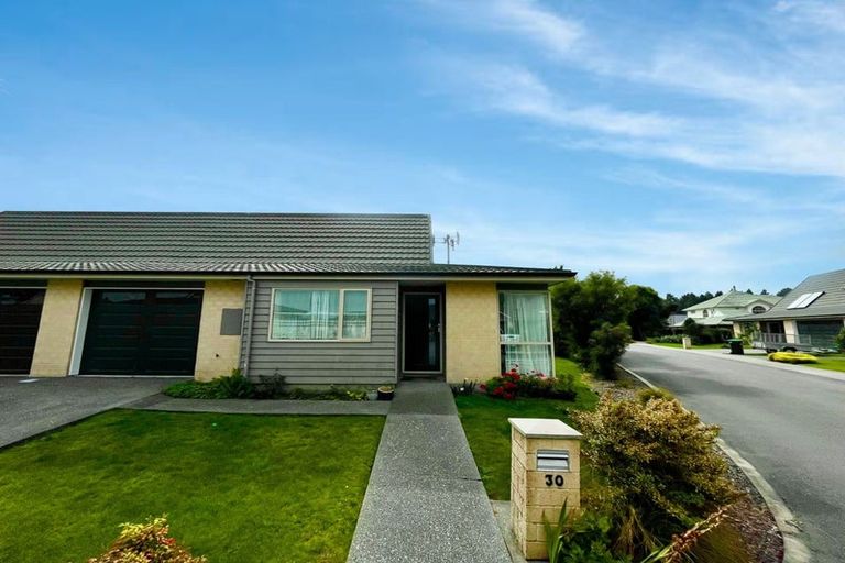 Photo of property in Sanctuary Villas, 30/294 Mairehau Road, Burwood, Christchurch, 8083