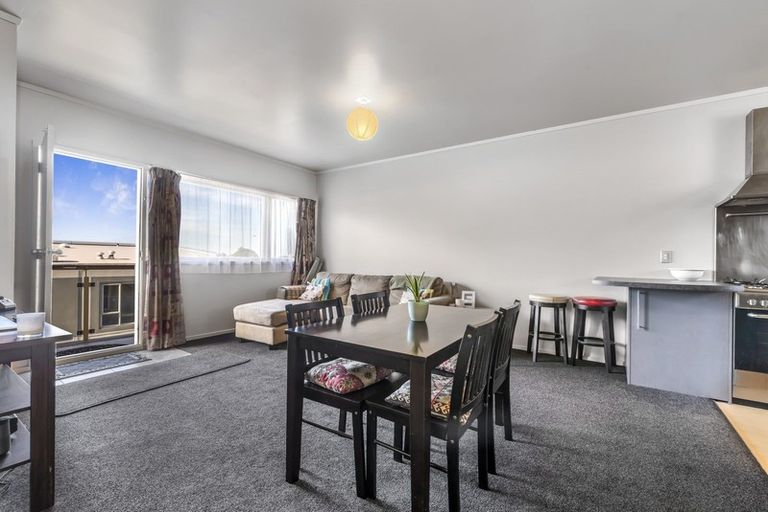 Photo of property in Lago Apartments, 1102unit Fenton Street, Rotorua, 3010