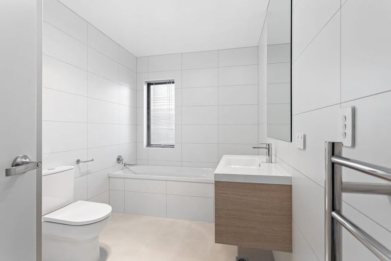 Photo of property in 6 Te Napi Drive, Takanini, Auckland, 2112