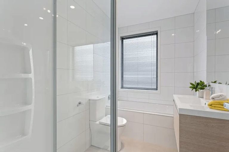 Photo of property in 58 Katikati Drive, Manurewa, 2102