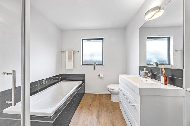 Photo of property in 73 Te Rito Street, Marshland, Christchurch, 8083