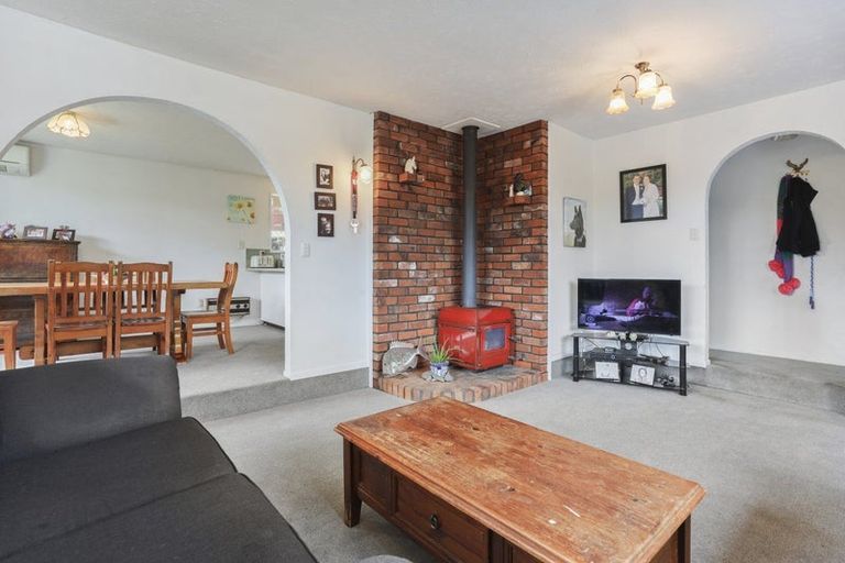 Photo of property in 13 Parkhouse Drive, Rangiora, 7400