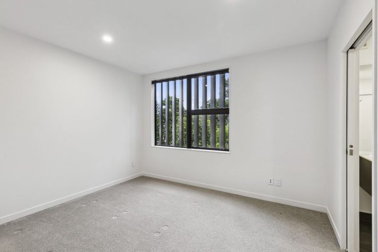 Photo of property in 16/80u Seatoun Heights Road, Seatoun, Wellington, 6022