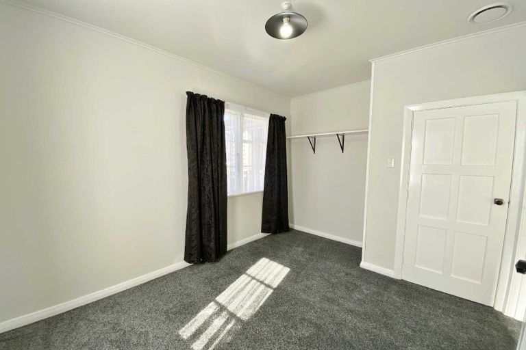 Photo of property in 75 Wharenui Road, Upper Riccarton, Christchurch, 8041