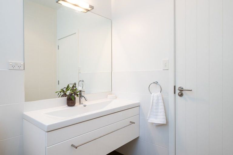 Photo of property in 4 Heipipi Drive, Eskdale, Napier, 4182