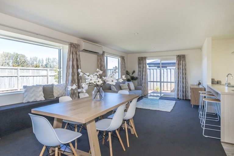 Photo of property in 1 Parklea Avenue, Halswell, Christchurch, 8025