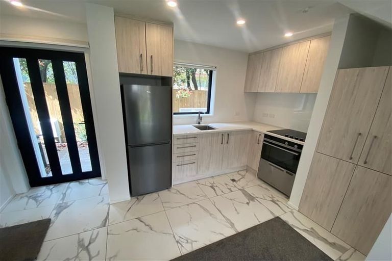 Photo of property in 7/123 Cambridge Terrace, Fairfield, Lower Hutt, 5011