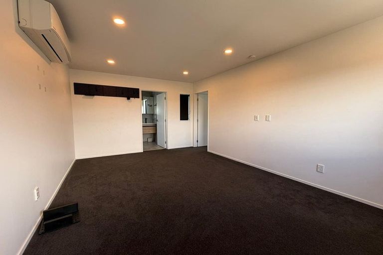 Photo of property in 94a Alton Avenue, Hillcrest, Auckland, 0627