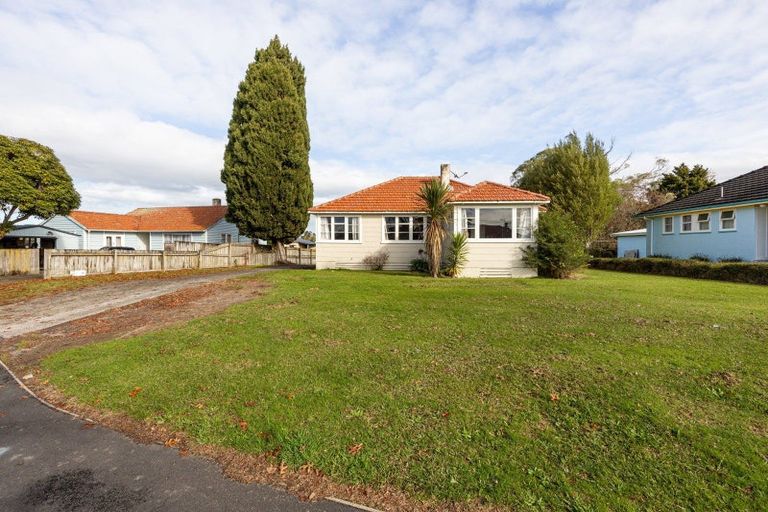 Photo of property in 98 Fairfield Road, Fairfield, Hamilton, 3214