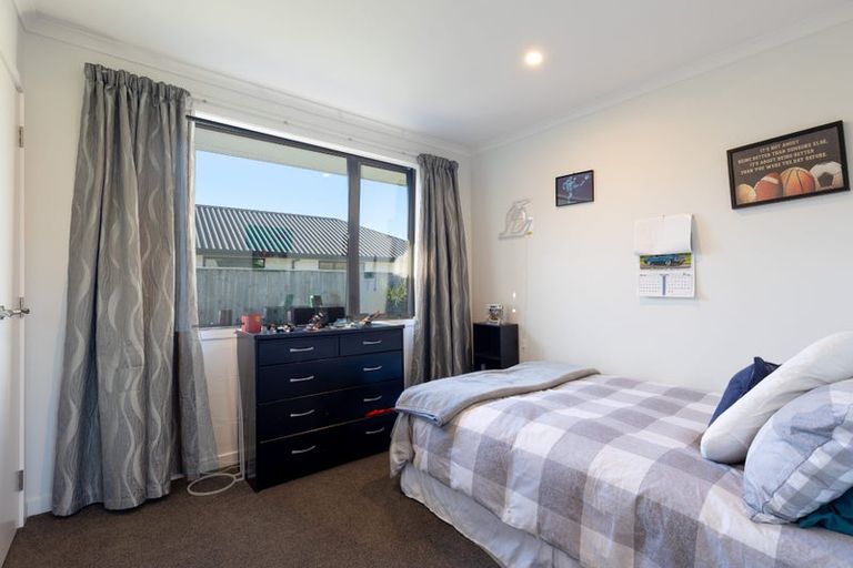 Photo of property in 14 George Fyfe Way, Wakefield, 7025