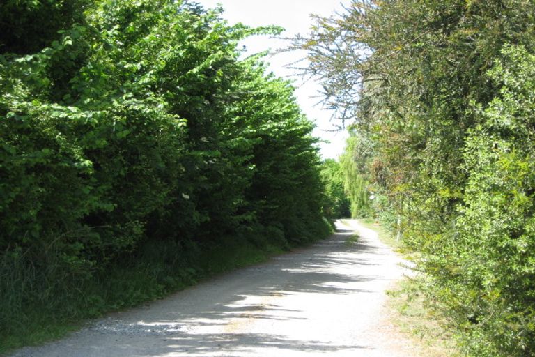 Photo of property in 17 Gefkins Road, Rangiora, 7400