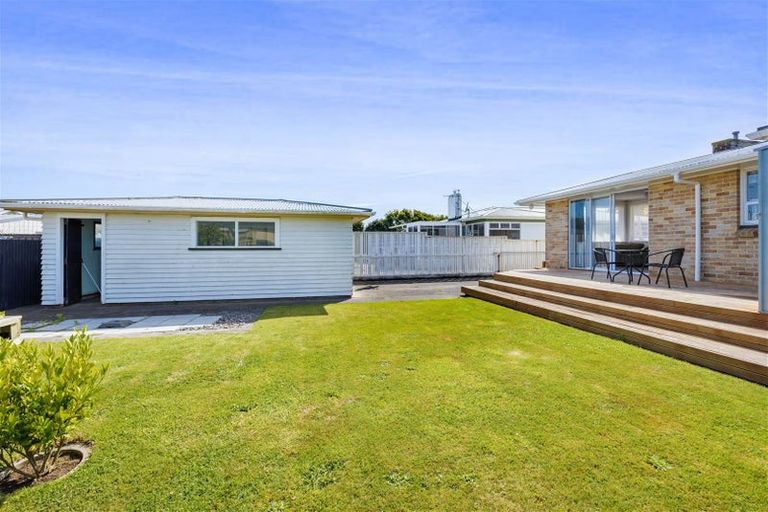 Photo of property in 7 Mccarthy Street, Hawera, 4610