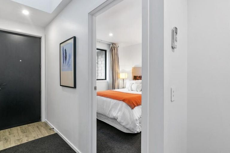 Photo of property in 2/21 Irvine Street, Mosgiel, 9024