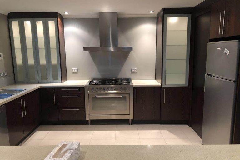 Photo of property in 30a Penzance Road, Mairangi Bay, Auckland, 0630