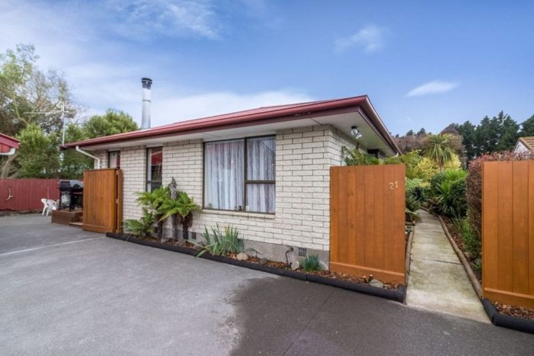 Photo of property in 21 Mecca Place, Linwood, Christchurch, 8062