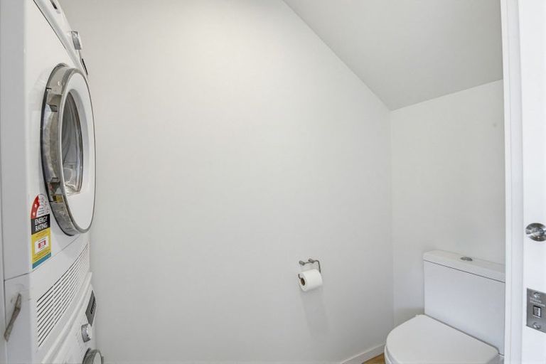 Photo of property in 69 Pipi Place, Levin, 5510