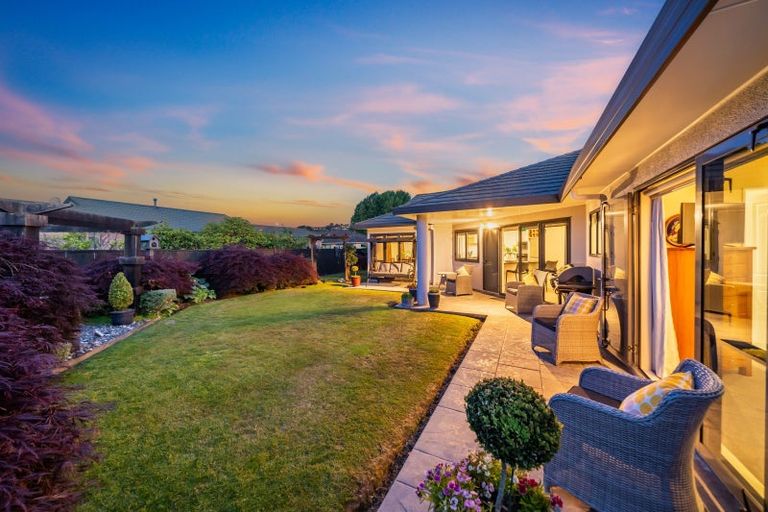 Photo of property in 40 Mary Huse Grove, Manor Park, Lower Hutt, 5019