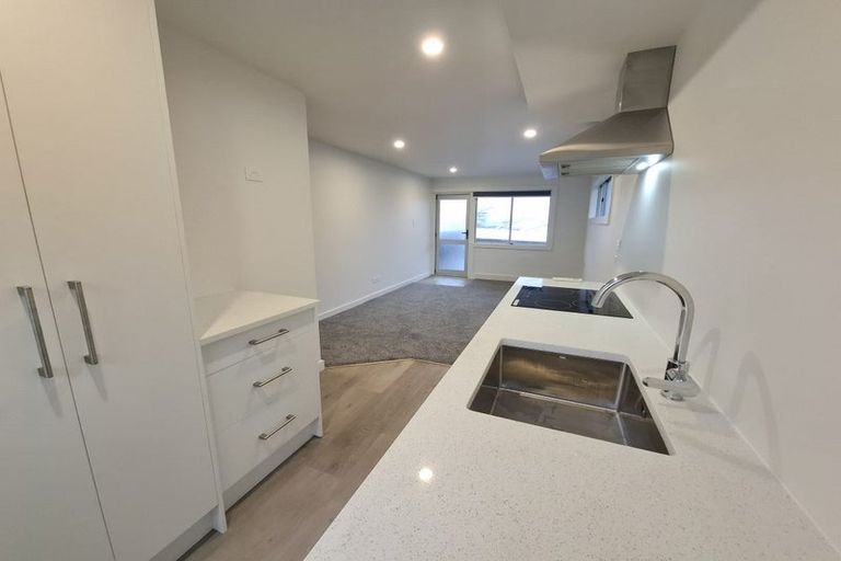 Photo of property in 33 Fulford Street, New Plymouth, 4310