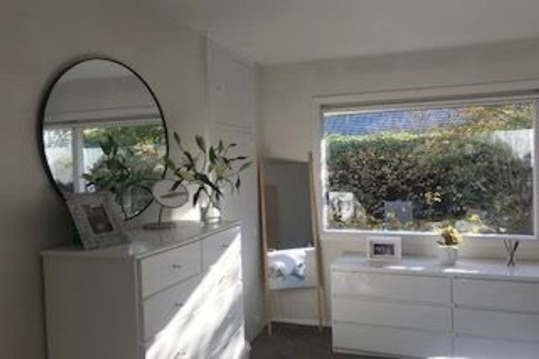 Photo of property in 18 Idris Road, Fendalton, Christchurch, 8052