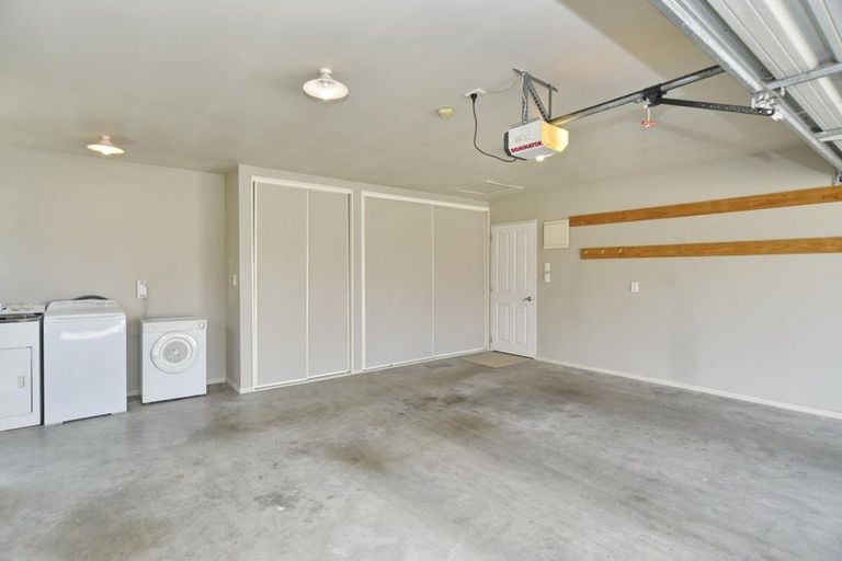 Photo of property in 17v Matawai Close, Rangiora, 7400