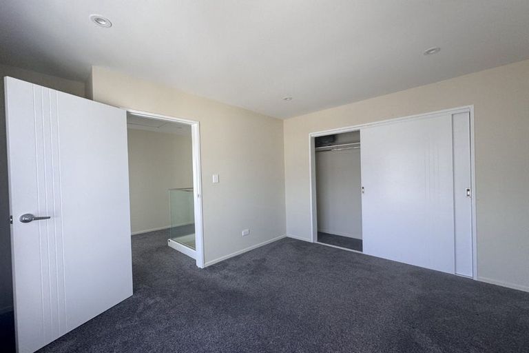 Photo of property in 367a Don Buck Road, Massey, Auckland, 0614