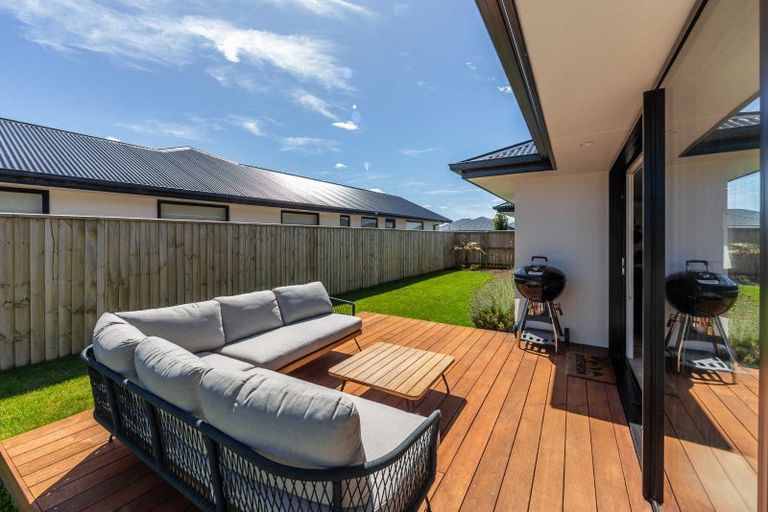 Photo of property in 16 Flock Street, Rolleston, 7615