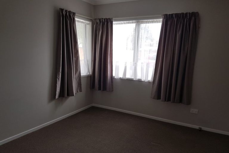 Photo of property in 86 Kelvin Road, Papakura, 2110
