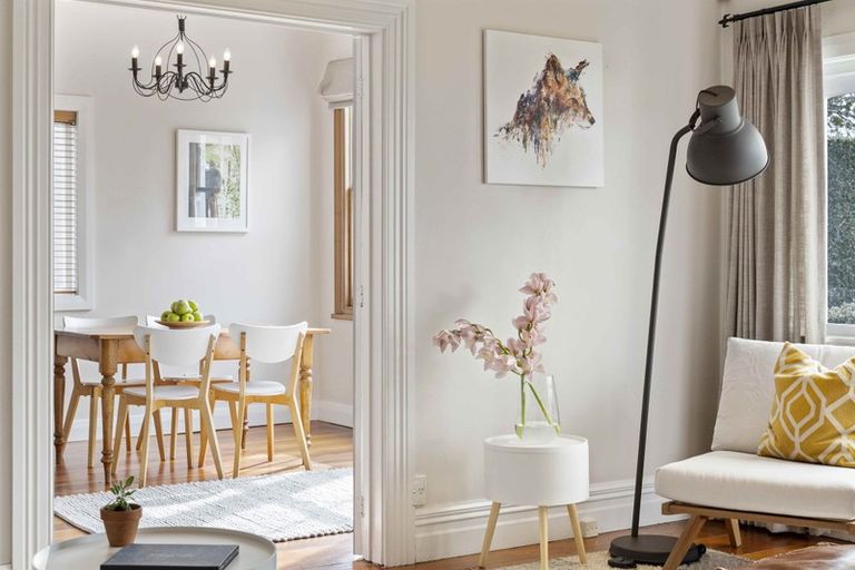 Photo of property in 229 Eskdale Road, Birkenhead, Auckland, 0626