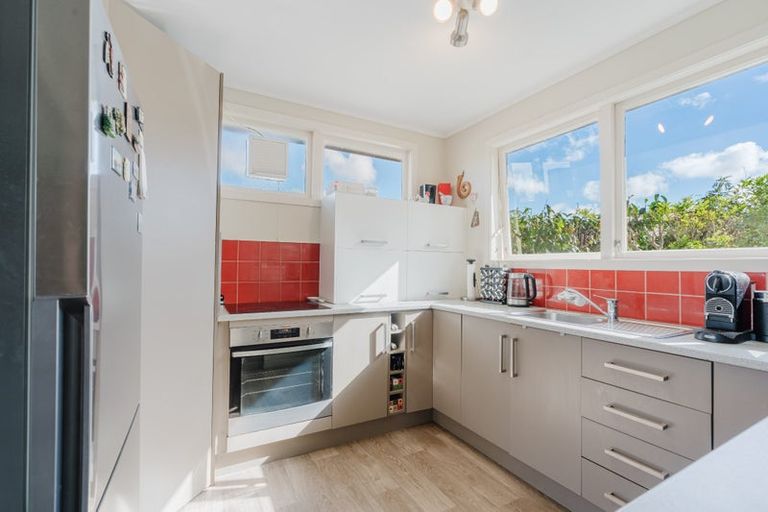 Photo of property in 1 Irene Crescent, Dinsdale, Hamilton, 3204