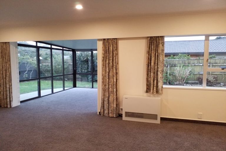 Photo of property in 39 Kapanui Road, Waikanae, 5036