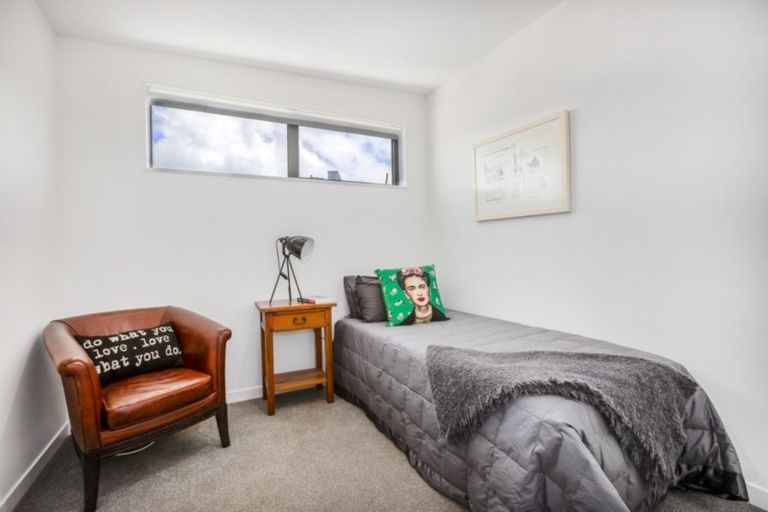Photo of property in 11/7u Handyside Street, Tawa, Wellington, 5028