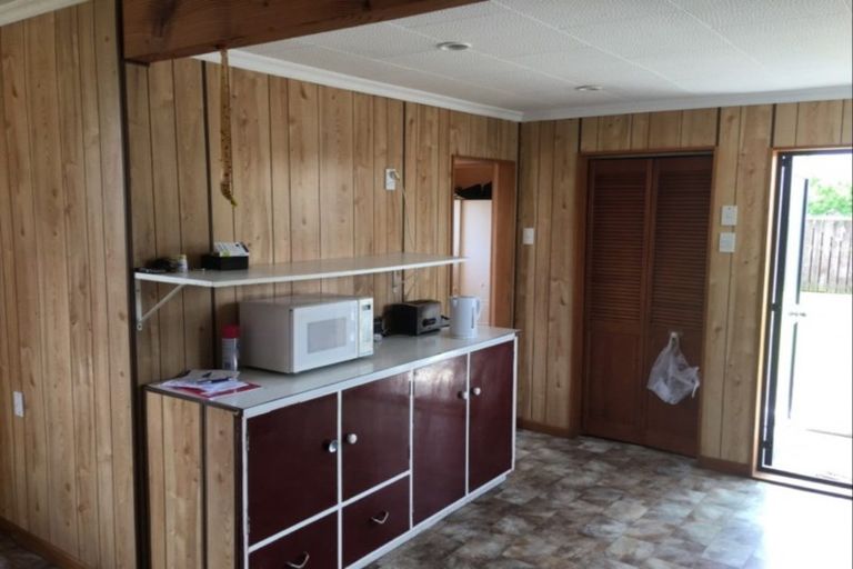 Photo of property in 47 Allardice Street, Dannevirke, 4930