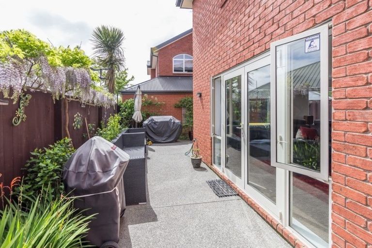 Photo of property in 14a Peverel Street, Riccarton, Christchurch, 8011