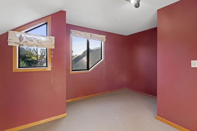 Photo of property in 105 Hawford Road, Opawa, Christchurch, 8023