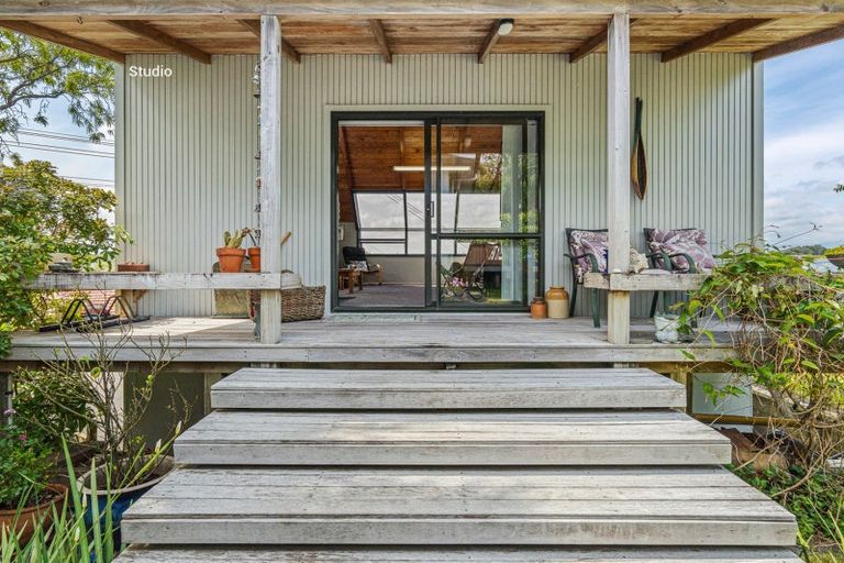 Photo of property in 3h Wallace Place, Westown, New Plymouth, 4310