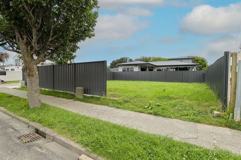 Photo of property in 43a Meeanee Road, Taradale, Napier, 4112