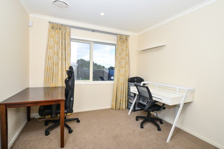 Photo of property in 6 Oolong Court, Huntington, Hamilton, 3210