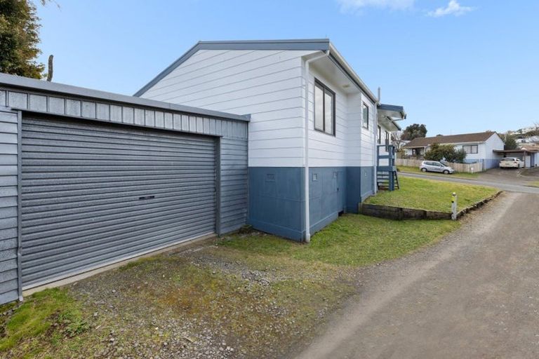 Photo of property in 48a Langstone Street, Welcome Bay, Tauranga, 3112