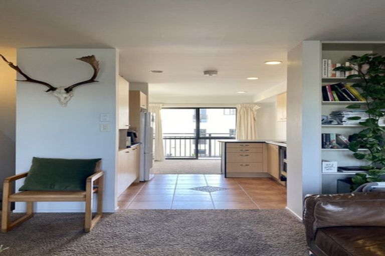 Photo of property in 4/346 Oceanbeach Road, Mount Maunganui, 3116