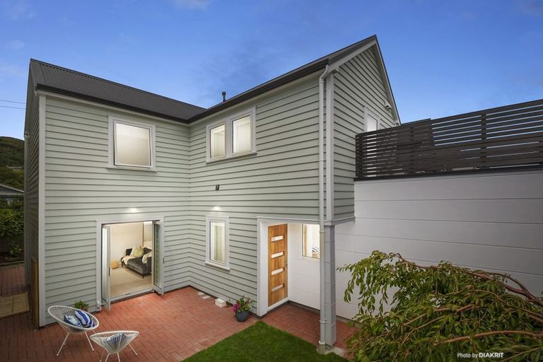 Photo of property in 36u5 Dee Street, Island Bay, Wellington, 6023