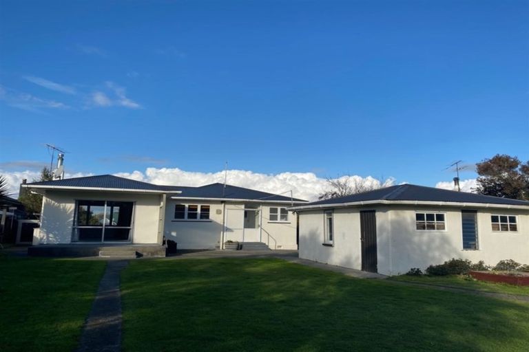 Photo of property in 28 French Street, Lansdowne, Masterton, 5810