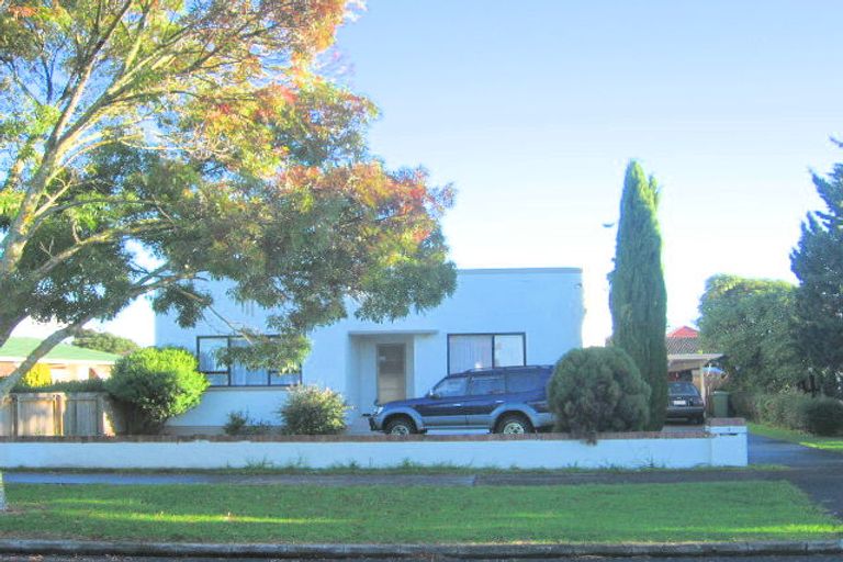 Photo of property in 3 Avis Avenue, Papatoetoe, Auckland, 2025